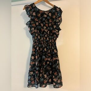 Trixxi Clothing Company/ Black floral mini dress teens L m